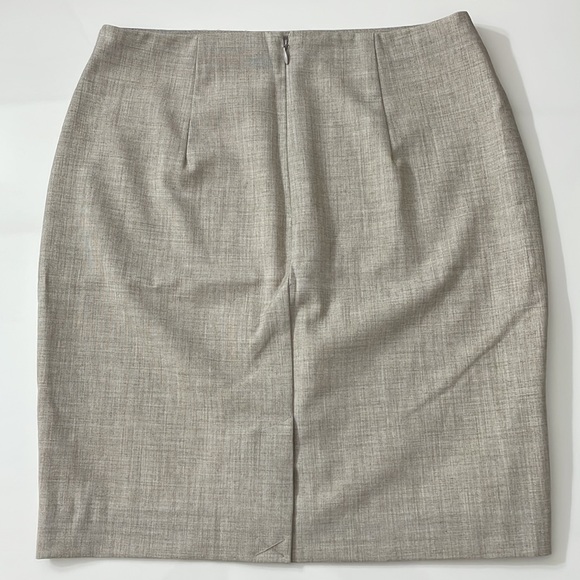 Banana Republic Factory Skirt NWOT - Picture 2 of 5